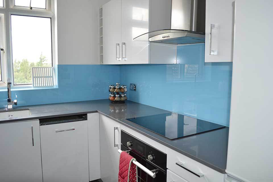 Tezgah Arasi Cam Panel