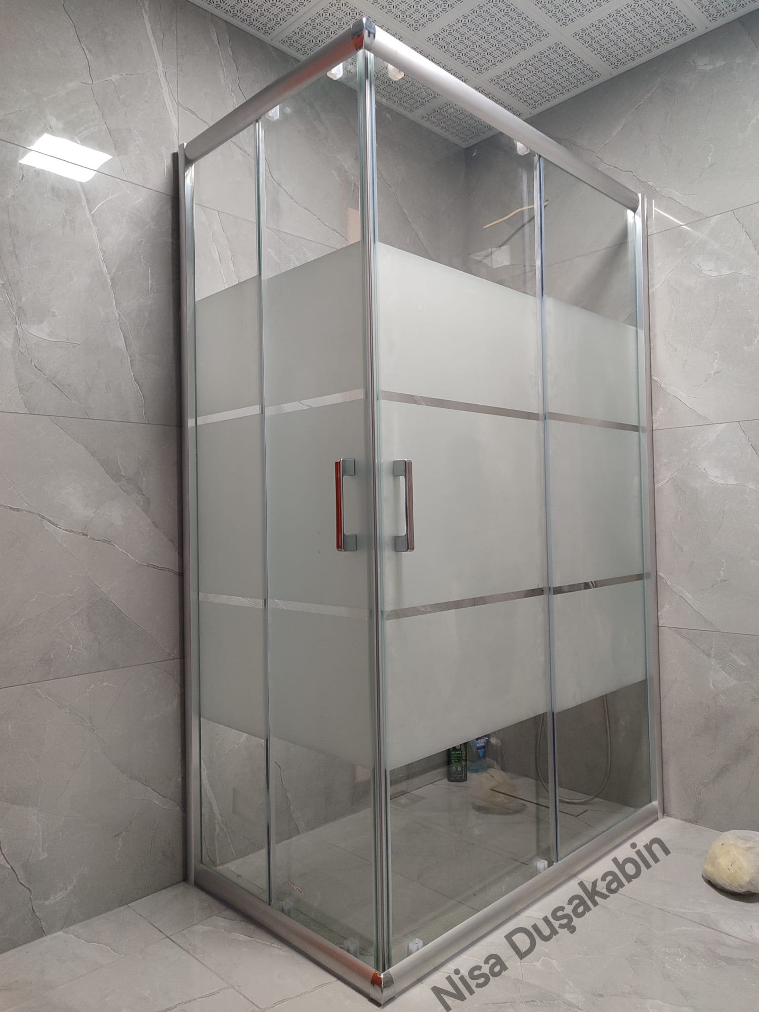 Matrix Serisi Köşe Desenli Duşakabin