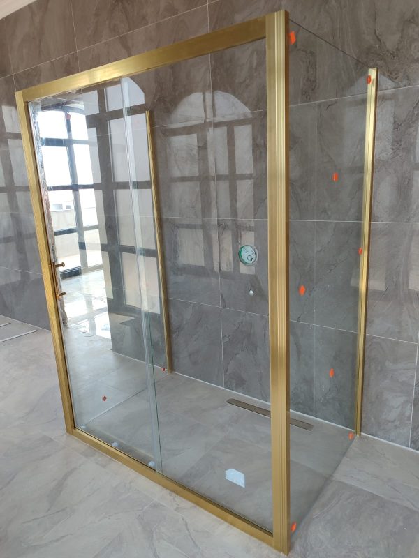 Livorno Serisi Gold Panolu Duşakabin